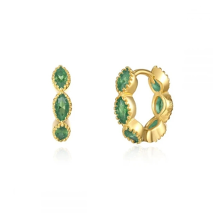 Boucles d'oreilles Anneau court en acier inoxydable doré 3 microns, serti de zirconium vert. Format petite créole, fermoir clic, finition régulière. Livraison offerte dés 69€