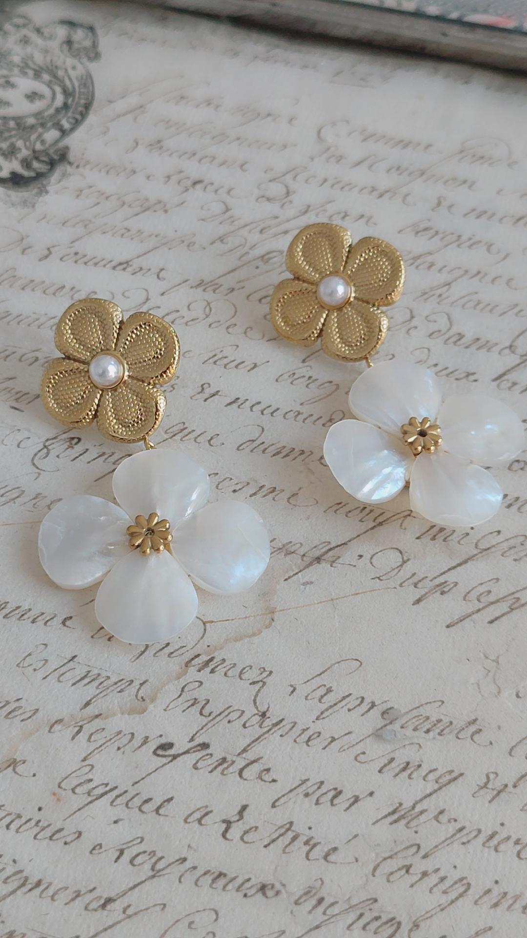 Boucles d'Oreilles Pendantes Fleurs acier inoxydable